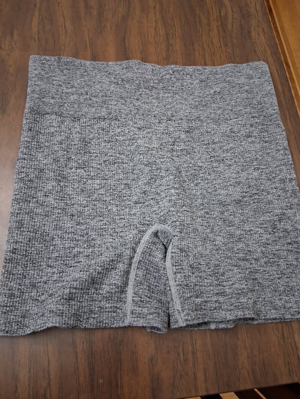 Colsie gray ribbed workout shorts xl euc